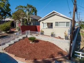 Newly Furnished Home - Centrally Located. - Image 3