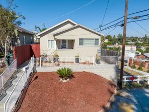 Newly Furnished Home - Centrally Located. - Image 4