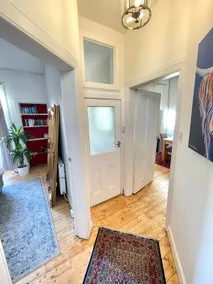Charming Old Town Apartment - Image 5