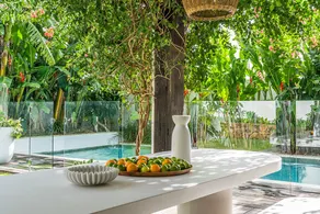 SOL VILLA ~ Luxury Retreat ~ SLEEP10 - Image 3
