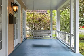 Romantic Acadian Cottage in Downtown Lafayette - Image 2