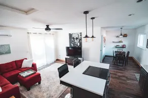 Lovely 1-bed vacation home w/ off street parking. - Image 4
