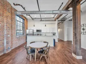 Roost Loft 3 - Trendy apt in downtown Toledo! - Image 3
