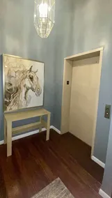 Aronoff Penthouse/Cozy Cabin in City/Free Parking - Image 3