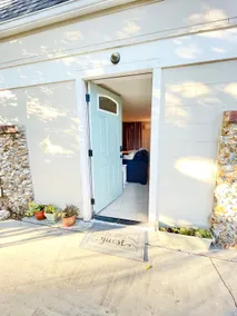 Private Carriage Studio, Mins to Dwntwn, FSC - Image 4