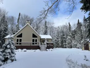 EZ-V’s Chalet in Old Forge, NY. - Image 2