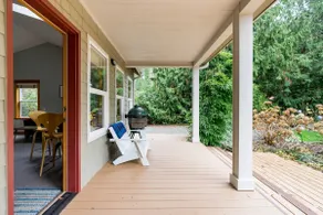 Bainbridge Island Guesthouse, a cozy casita. - Image 3