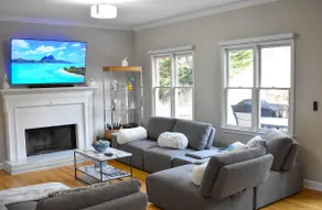 Spacious 3k sqft Modern Home Near KSU & Downtown - Image 3