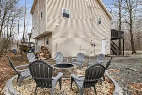 Remodeled 6BD/3BA Home w/AC, Near Top Pocono Attractions & Premier Amenities! - Image 3