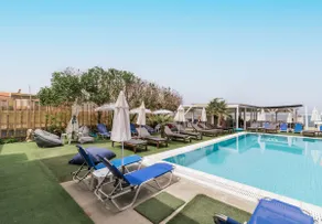 Havana 1 Sea and Pool Apartment - Image 5