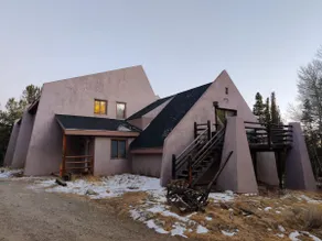 Spacious Mountain Home with Hot Tub on 10 Acres, Nearby Skiing - Image 2