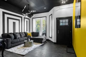 The Black And White Suite - Image 2