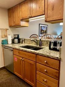 Lower Level 2 Bedroom Lake View [102] - Image 4