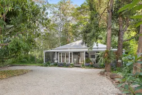 Chef's Kitchen. Netflix. BBQ. Beach 15-minute drive. - Image 5