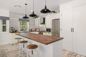 Chef's Kitchen. Netflix. BBQ. Beach 15-minute drive. - Image 3