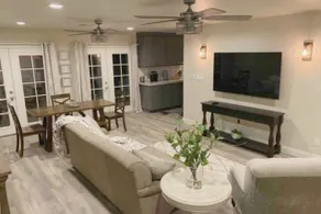 Adorable Back House-Tustin - Image 2