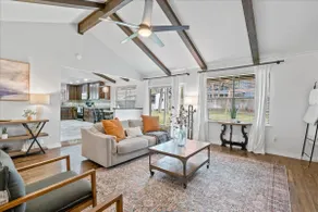 Charming Family Home w/ Playground, Office + Wifi - Image 5