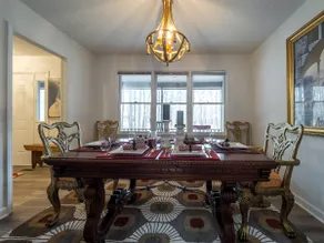 Large Comfy and Peaceful 3BR Near UNC #PorchLife - Image 4