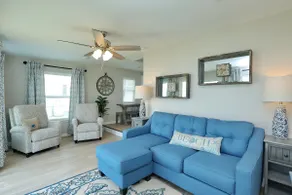 Beach Front and 'Perfectly Placed' - Image 2