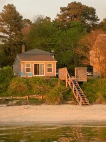 Beach Front and 'Perfectly Placed' - Image 4