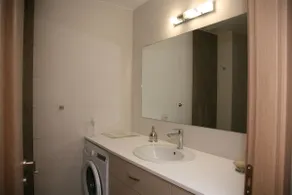 Lovely sea front apartment - Image 3