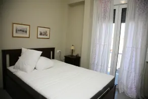 Lovely sea front apartment - Image 2