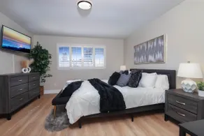 *DESIGNER East Bay Remodel Home* - Image 3
