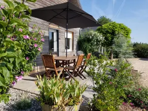 Gîte de la Tuillère, maison contemporaine en bois avec vue et piscine - Image 2