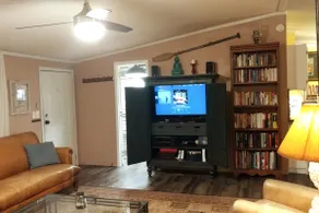 Private 3bd Riverhouse - Image 4