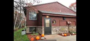 Pinewood Escape near Breezy Point Resort - Image 2
