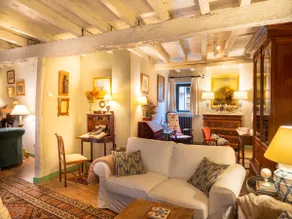 Elegant 5-bedroom residence in Burgos with Wi-Fi - Image 2
