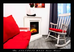 -4- ”THE AVENTINE HILL” GuestHouse The Red Painter - Image 4