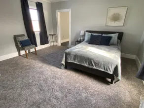 One bedroom Loft-15 from WISP & close to Walmart - Image 3
