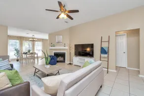 Pet-Friendly Peaceful Country Setting Retreat - Image 3