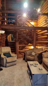 Charming log cabin Sasquatch Mtn close Harrison HS - Image 5
