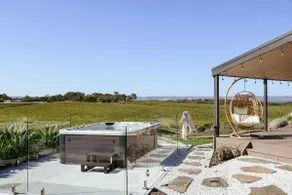 Miravino - Vineyard Views with Sauna and Spa - Image 4