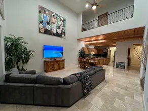 Awesome 3 bedroom on the 1st Green of Arrowhead Golf Club - Image 2