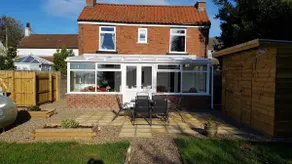 Hot Tub Pet Friendly Luxury Cosy Cottage, Near Withernsea and Patrington - Image 3