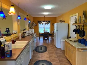 Firefly Junction - 3-bedroom cottage, amazing view - Image 5