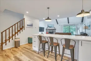 Slopeside Renovated Townhome on Camelback Mountain - Image 4