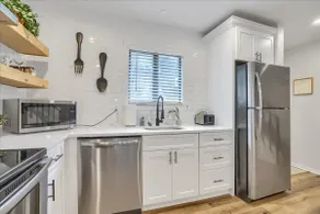 Slopeside Renovated Townhome on Camelback Mountain - Image 3