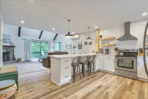 Slopeside Renovated Townhome on Camelback Mountain - Image 2