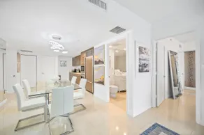 ★Incredible View -Luxury Unit at the W Brickell★ - Image 5