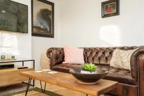Stylish 2 Bed Eco Flat in the heart of Bath - Pass the Keys - Image 4