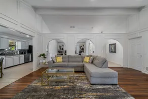One Story House, King Beds, TV in all bedrooms, Desks, Grill and Pool.  - Image 3
