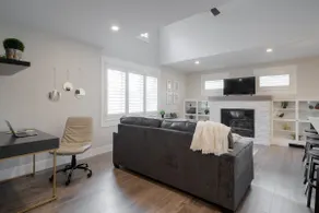 Upscale Victoria Park 2-Bedroom Main Floor - Image 3