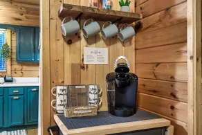 Secluded Cabin | 2 King Suites | 5 Mins to it all - Image 3