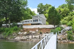 Smith Lake Home- Great Location-Tritoon available - Image 4