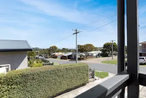 Livin the Dream - 3BR Retreat, Sea Views, Patio - Image 3