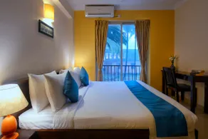 Treehouse Blue 1 Bhk -9 with Pool,WiFi & Breakfast - Image 2